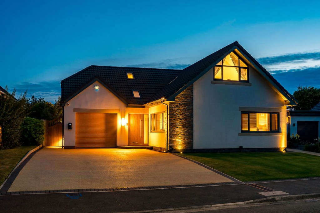 Clifton Avenue, Culcheth